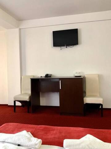 Фото номера Двухместный номер Делюкс с 1 кроватью Отель Hotel A3 г. Кымпия-Турзи 21